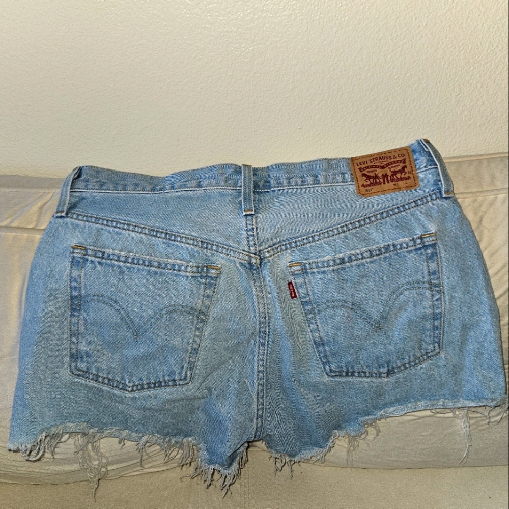 Levi's 501 Light Blue Cutt Off Jean Shorts